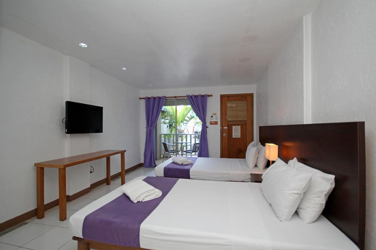 Mr Holidays Hotel Balabag  Exterior photo